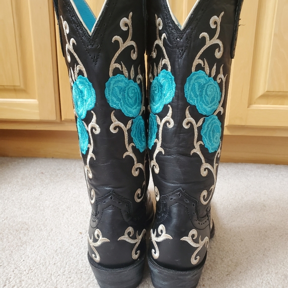 Ariat Boots - Picture 4 of 6